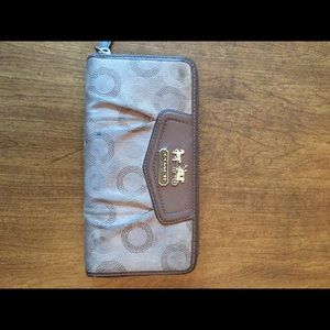 Coach wallet